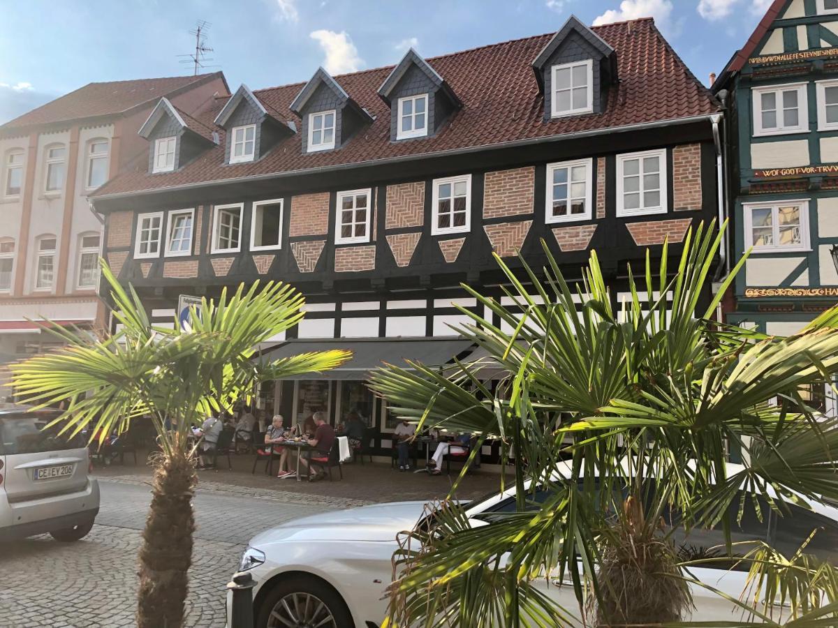 Celle Old Town Hideaway Apartment ภายนอก รูปภาพ