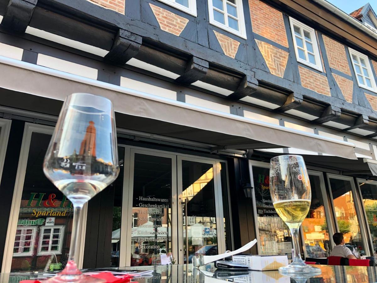 Celle Old Town Hideaway Apartment ภายนอก รูปภาพ