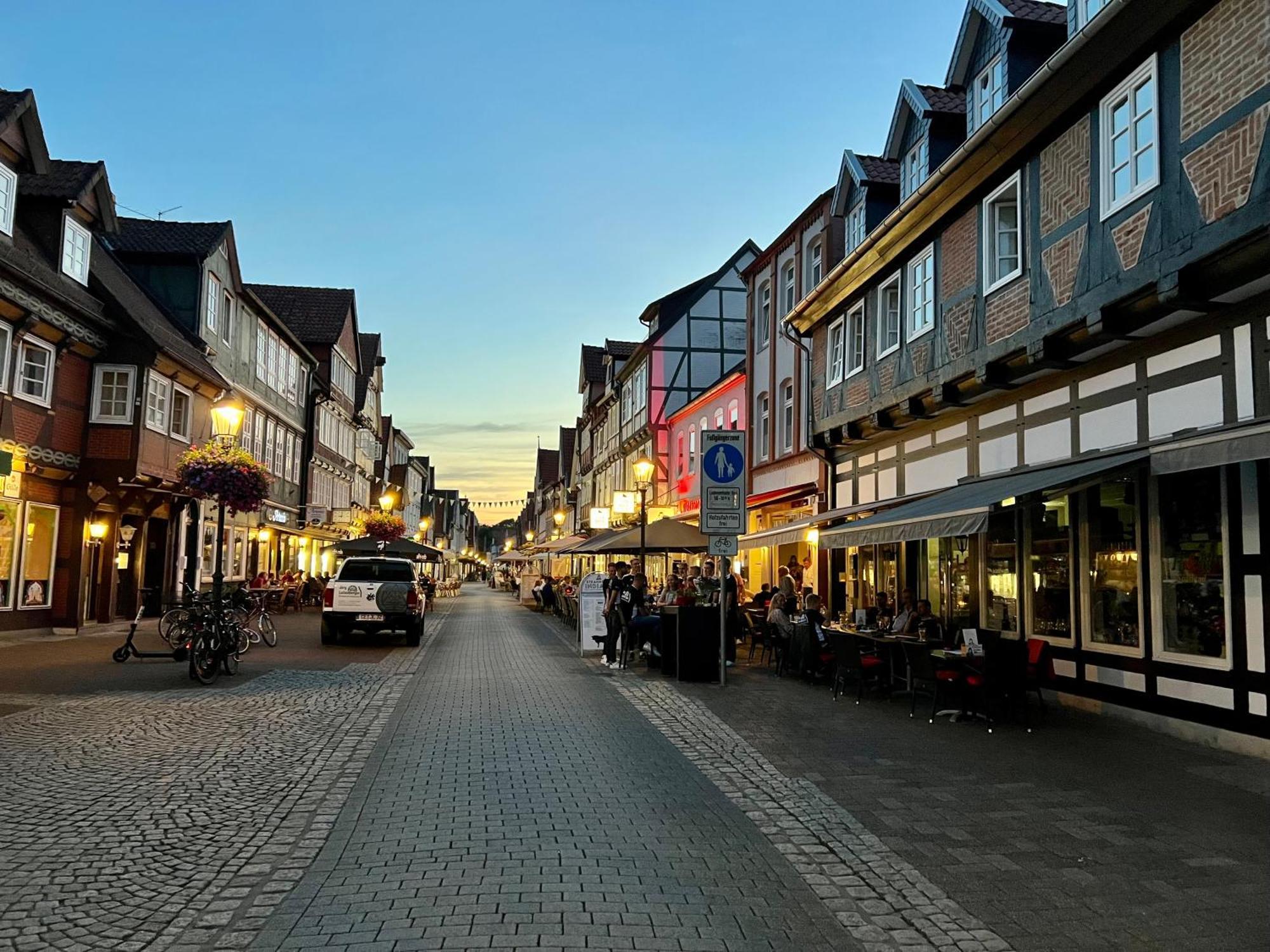 Celle Old Town Hideaway Apartment ภายนอก รูปภาพ